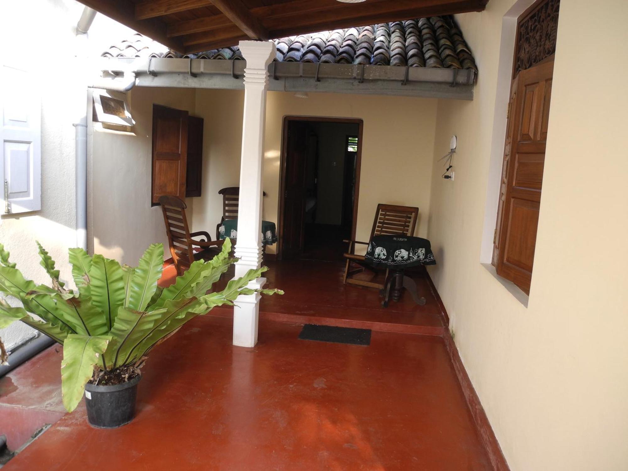 Top Of The Hill Guesthouse Weligama Eksteriør billede