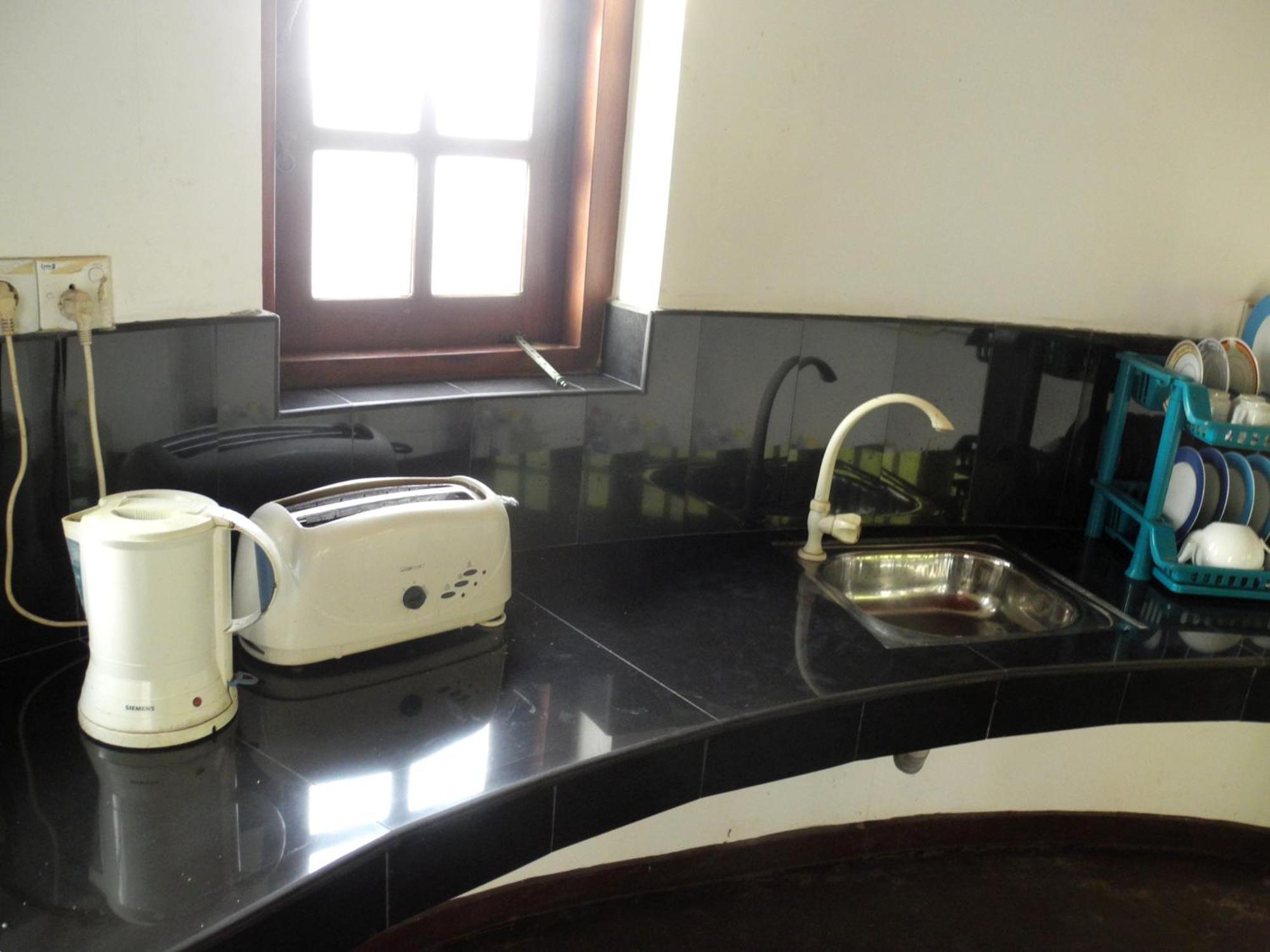 Top Of The Hill Guesthouse Weligama Eksteriør billede