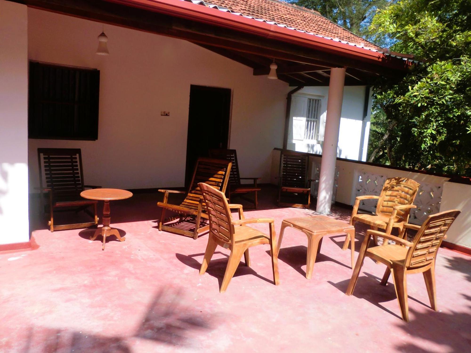 Top Of The Hill Guesthouse Weligama Eksteriør billede