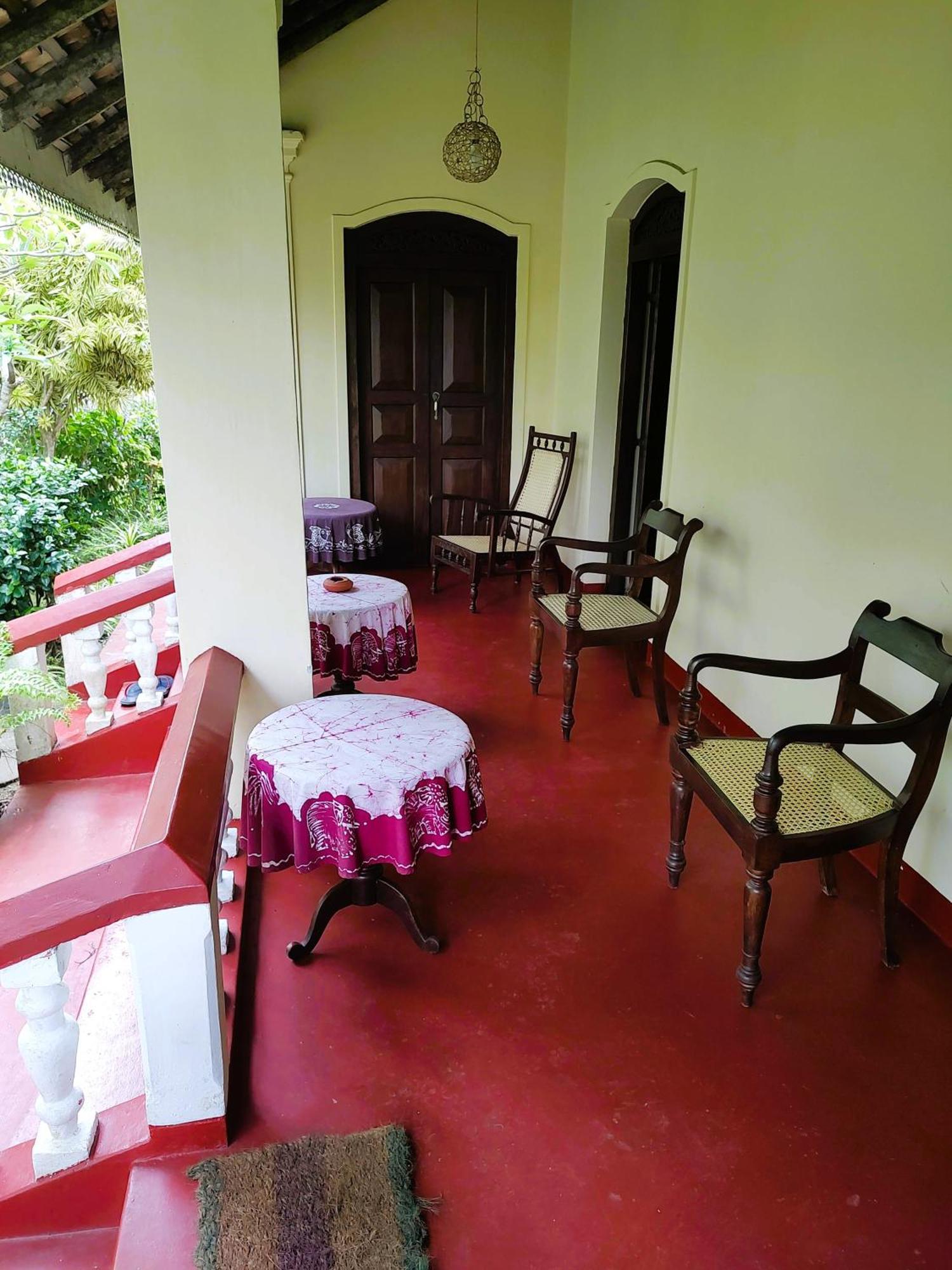 Top Of The Hill Guesthouse Weligama Eksteriør billede